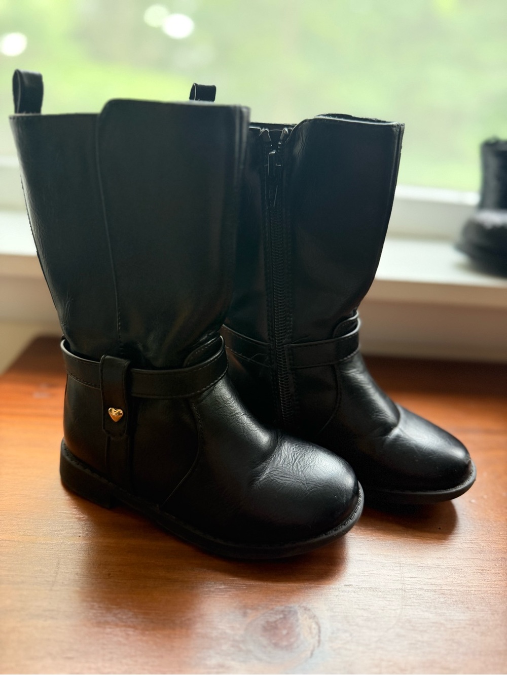 The Children's Place Black Mid-Calf Girls' Boots with Heart Charm